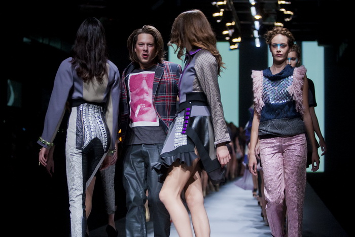 Zagreb, 201012.
U shopping centru Westgate od 18.-20.10. odrzava se modna revija Cro A Porter.
Na fotografiji: revija Juraj Zigman.
Foto: Neja Markicevic / CROPIX