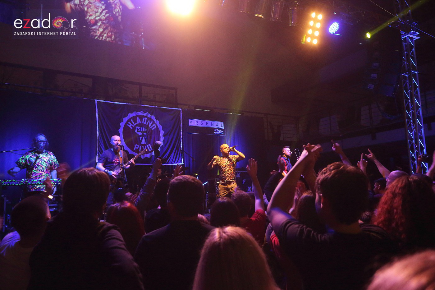 Hladno pivo @ Arsenal Zadar Hladno pivo @ Arsenal Zadar