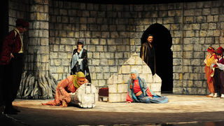 Zadar, 23.02.2012. snimio: Nenad Marčev
Gradsko kazalište Marina Držića Dubrovnik
Milan Ogrizović
HASANAGINICA
redatelj: Ivan Leo Lemo
Igraju: Jasna Jukić, Vladimir Posavec, Slavko Juraga, Milka Podrug Kokotović, Izmira Brautović, Lana Helena Hul Zadar, 23.02.2012. snimio: Nenad Marčev
Gradsko kazalište Marina Držića Dubrovnik
Milan Ogrizović
HASANAGINICA
redatelj: Ivan Leo Lemo
Igraju: Jasna Jukić, Vladimir Posavec, Slavko Juraga, Milka Podrug Kokotović, Izmira Brautović, Lana Helena Hul