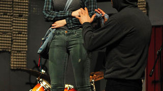 Zadar, 13.3.2014. snimio: Nenad Marčev 
Borivoj Radaković 
GRUPA 
redatelj: Mario Kovač 
igraju: Sreten Mokrović, Ranko Zidarić, 
Ivica Zadro i Iva Visković 
Kazalište KNAP (Kazalište na Peščenici) 
Dvorana HNK Zadar