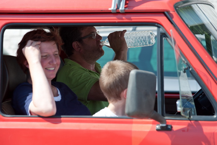 Zadar, 220612
Mnogi su iskoristili praznike kako bi povezali produzeni vikend i otisli na more pa je tako danas u zadarskoj trajektnoj luci pojacan promet.
Na fotografiji: detalj iz trajektne luke
Foto: Luka Gerlanc / CROPIX Zadar, 220612
Mnogi su iskoristili praznike kako bi povezali produzeni vikend i otisli na more pa je tako danas u zadarskoj trajektnoj luci pojacan promet.
Na fotografiji: detalj iz trajektne luke
Foto: Luka Gerlanc / CROPIX