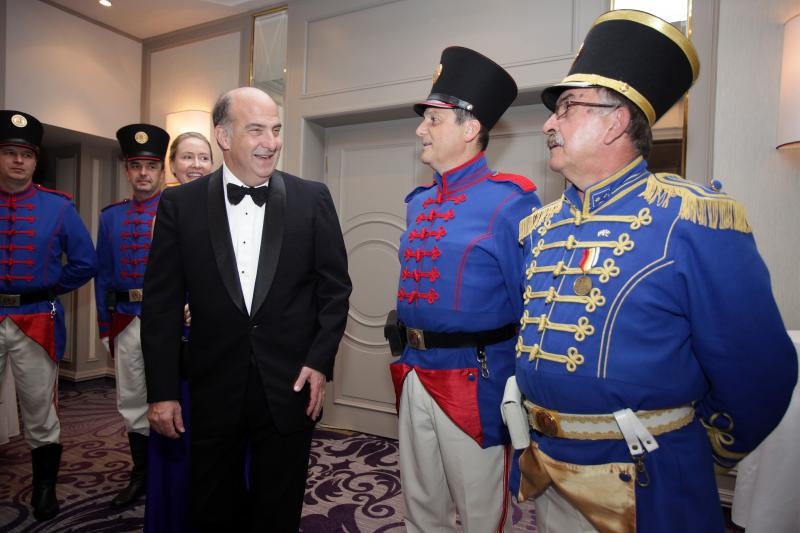 Pod potkroviteljstvom Americke gospodarske komore i americkog veleposlanstva u hotelu Sheraton odrzana je humanitarna vecera za razminiravanje. Kenneth Merten, Susan Merten, Ivan Vidakovic, Andrea Doko Jelusic. Photo: Grgur Zucko/PIXSELL