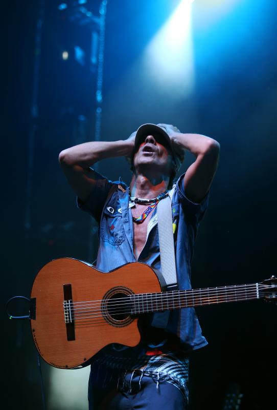 12.09.2013., Zagreb – Koncert glazbenika Manu Chao u sklopu turneje La Ventura odrzan je na zagrebackom Velesajmu. Photo: Jurica Galoic/PIXSELL Autor Jurica Galoic/PIXSELL 12.09.2013., Zagreb – Koncert glazbenika Manu Chao u sklopu turneje La Ventura odrzan je na zagrebackom Velesajmu. Photo: Jurica Galoic/PIXSELL Autor Jurica Galoic/PIXSELL