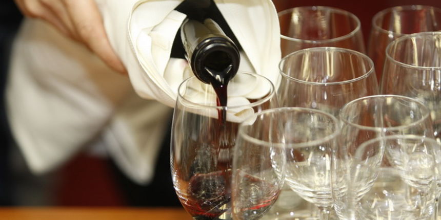 Zadar, 021111.
Zadruzni savez Dalmacije i Udruga  vinogradara i vinara Dalmacije u razdoblju od  3. do 6. studenog 2011. organiziraju 21.  medjunarodnu manifestaciju vinogradara i vinara Sabatina 2011., koja  se odrzava u zadarskom hotelu Kolovare. Danas