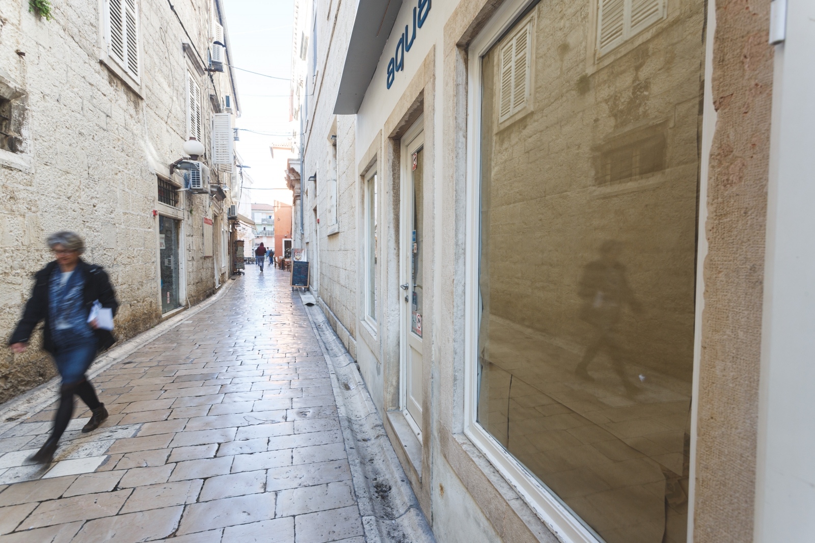 Zatvorene butige i poluprazan zadarski Poluotok Zatvorene butige i poluprazan zadarski Poluotok