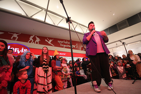 Dječji karneval u Supernova centru (foto:Saša Čuka) Dječji karneval u Supernova centru (foto:Saša Čuka)