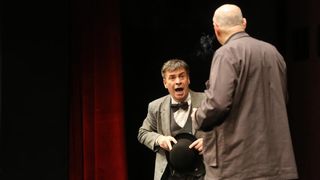 14.01.2014., Zadar – U zadarskoj kazalisnoj kuci gradjani su imali prilike pogledati predstavu “Glorija” Ranka Marinkovica u izvedbi sibenskog HNK. Photo: Filip Brala/PIXSELL 14.01.2014., Zadar – U zadarskoj kazalisnoj kuci gradjani su imali prilike pogledati predstavu “Glorija” Ranka Marinkovica u izvedbi sibenskog HNK. Photo: Filip Brala/PIXSELL