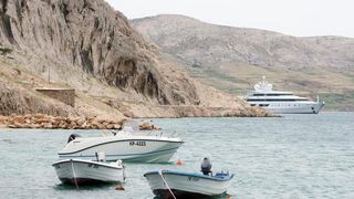 Metajna: Megajahta Indian Empress indijskog biznismena i političara Vijaya Mallye u Paškom zaljevu kod Metajne, Foto: Luka Stanzl/PIXSELL Metajna: Megajahta Indian Empress indijskog biznismena i političara Vijaya Mallye u Paškom zaljevu kod Metajne, Foto: Luka Stanzl/PIXSELL