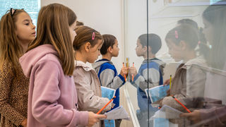 Na radionici u Muzeju antičkog stakla učenici OŠ Petar Preradović