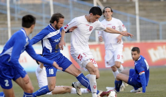 Zagreb, 110311. Stadion u Kranjcevicevoj, 1.HNL, 21. kolo, seniori, susret NK Zagreb i NK Zadar. Na slici: Ante Puljic, Ivan Krstanovic. Foto: Damir Krajac / CROPIX