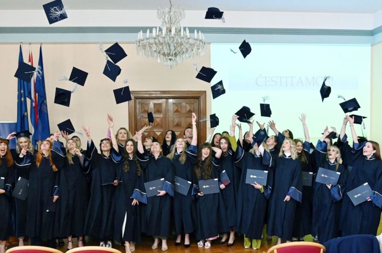 0357a643036e75ff97d1cd707c55f26b 0357a643036e75ff97d1cd707c55f26b