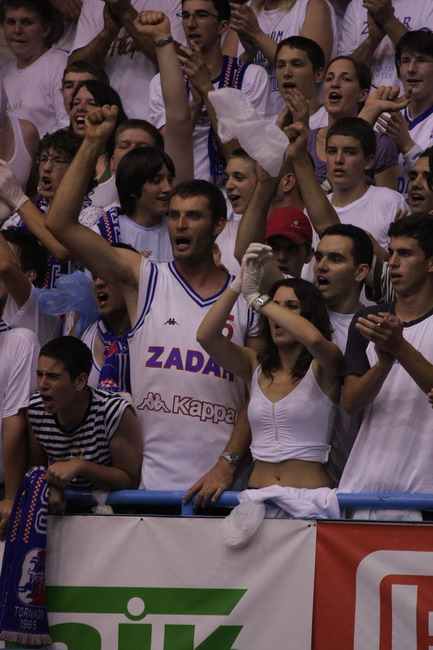 Jazine i Tornado: Prvaci za sva vremena!