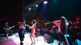 Virska noć 2015. uz koncert Lane Jurčević i Luke Nižetića te valičanstveni vatromet, Foto: Iva Perinčić Virska noć 2015. uz koncert Lane Jurčević i Luke Nižetića te valičanstveni vatromet, Foto: Iva Perinčić