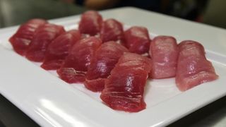 Prezentacija pripreme japanskih jela na 2. Tuna, Sushi & Wine Festivalu. Foto: Dino Stanin/PIXSELL