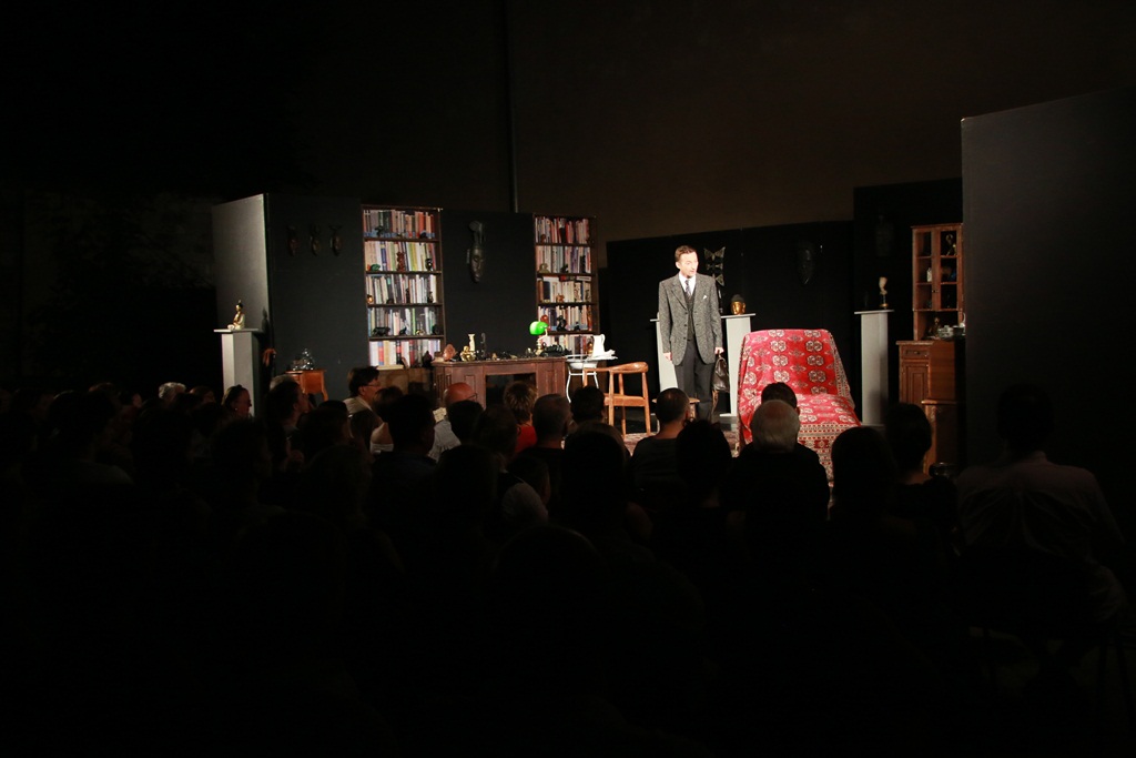 ZKLJ: Posljednja Freudova seansa ZKLJ: Posljednja Freudova seansa