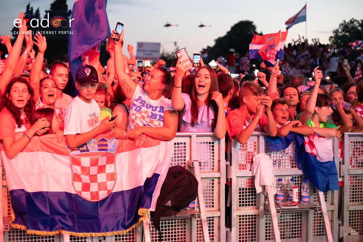 Veličanstven doček četvorice zadarskih Vatrenih Veličanstven doček četvorice zadarskih Vatrenih