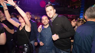 Ludnica u Saturnusu: Najbolji doček u svemiru i šire Ludnica u Saturnusu: Najbolji doček u svemiru i šire