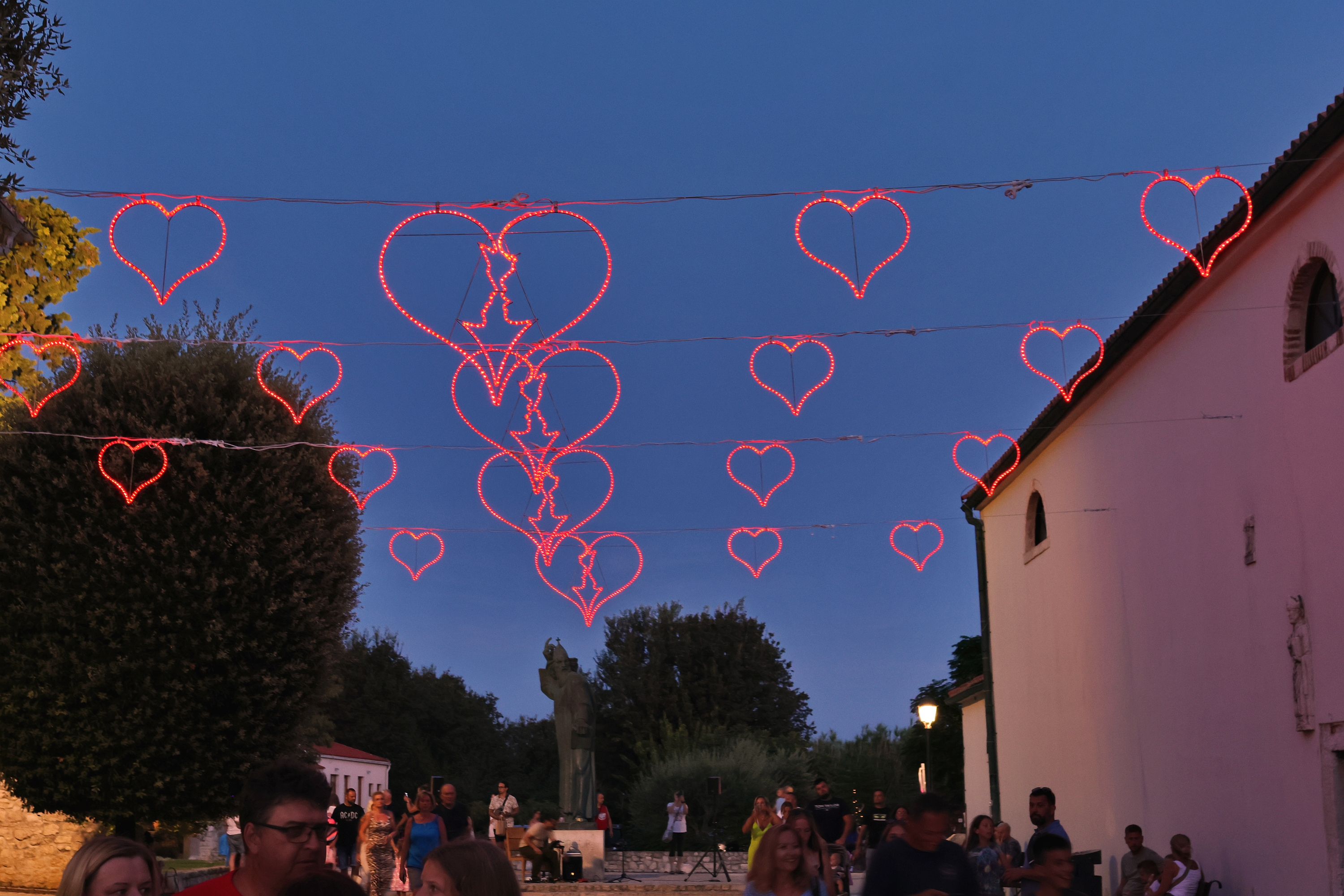 Romantični tjedan u Ninu Romantični tjedan u Ninu