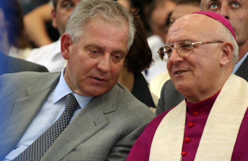 Image 1201989 (auto)