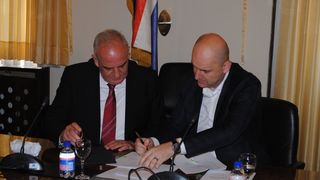 Ministar Tolušić potpisao ugovore za sanaciju šteta od poplave Ministar Tolušić potpisao ugovore za sanaciju šteta od poplave
