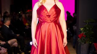 Dan crvenih haljina – modna revija u Splitu