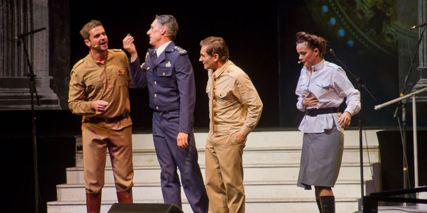 Mjuzikl “Jalta, Jalta” na Višnjiku, foto: Darko Belančić Mjuzikl “Jalta, Jalta” na Višnjiku, foto: Darko Belančić