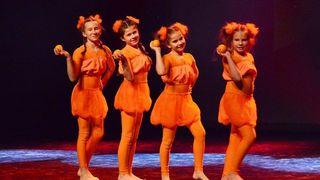 U Kazališno-koncertnoj dvorani Ivana Brlić Mažuranić započeli su Dani plesa posvećeni slavnoj hrvatskoj balerini, Brođanki, Miji Čorak Slavenskoj