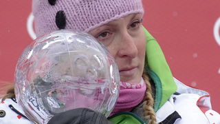 Lenzerheide, 190311.
Zavrsnica Svjetskog skijaskog kupa u skijanju u svicarskom mjestu Lenzerheide, Ivica Kostelic kao najbolji skijas u ukupnom poretku osvajac velikog kristalnog globusa i jos dva mala globusa za kombinaciju i slalom.
Na slici: Janica K Lenzerheide, 190311.
Zavrsnica Svjetskog skijaskog kupa u skijanju u svicarskom mjestu Lenzerheide, Ivica Kostelic kao najbolji skijas u ukupnom poretku osvajac velikog kristalnog globusa i jos dva mala globusa za kombinaciju i slalom.
Na slici: Janica K