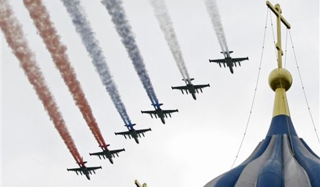 Dan pobjede u Moskvi – vojna parada (Foto: AP)