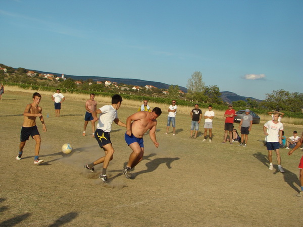 Jednodnevni malonogometni turnir u Bulicu, foto: M. Ledenko Jednodnevni malonogometni turnir u Bulicu, foto: M. Ledenko