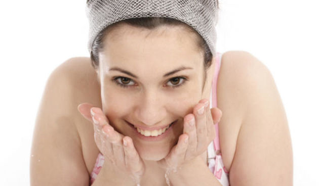 Čišćenje lica mora biti rutina (shopping.koreadaily.com)