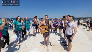 Ludijada zadarskih maturanata na Pozdravu suncu i Morskim orguljama