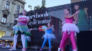 Storybook Teatar na Cvjetnom trgu i party se odrzao u Supercaffeu gjde su dosle osobe iz javnog zivota. Predstava zivot na vosokoj nozi by Ludifico Photo: Marko Lukunic/PIXSELL