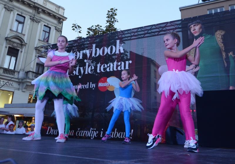 Storybook Teatar na Cvjetnom trgu i party se odrzao u Supercaffeu gjde su dosle osobe iz javnog zivota. Predstava zivot na vosokoj nozi by Ludifico Photo: Marko Lukunic/PIXSELL