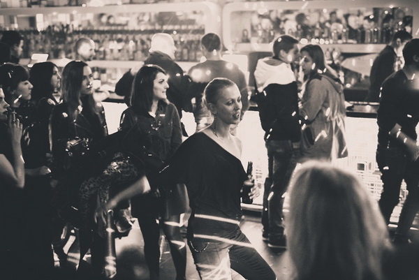 Uskrsni koncert: Filip Dizdar & Groovers bend @ Maraschino Bar