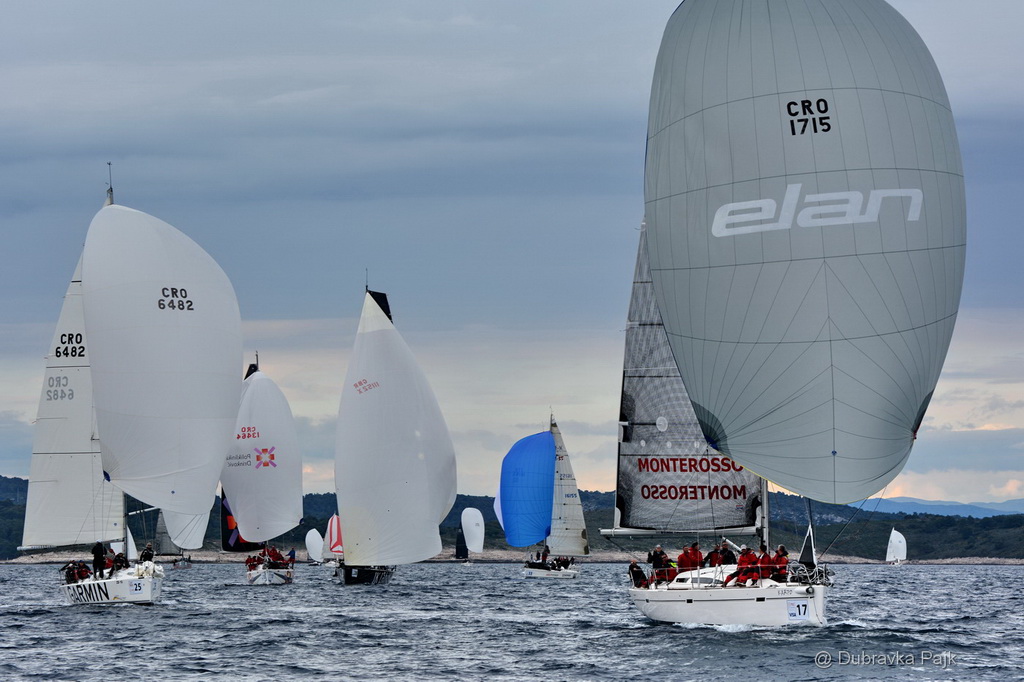 U hvarskom akvatoriju održana XXI. Uskršnja regata U hvarskom akvatoriju održana XXI. Uskršnja regata
