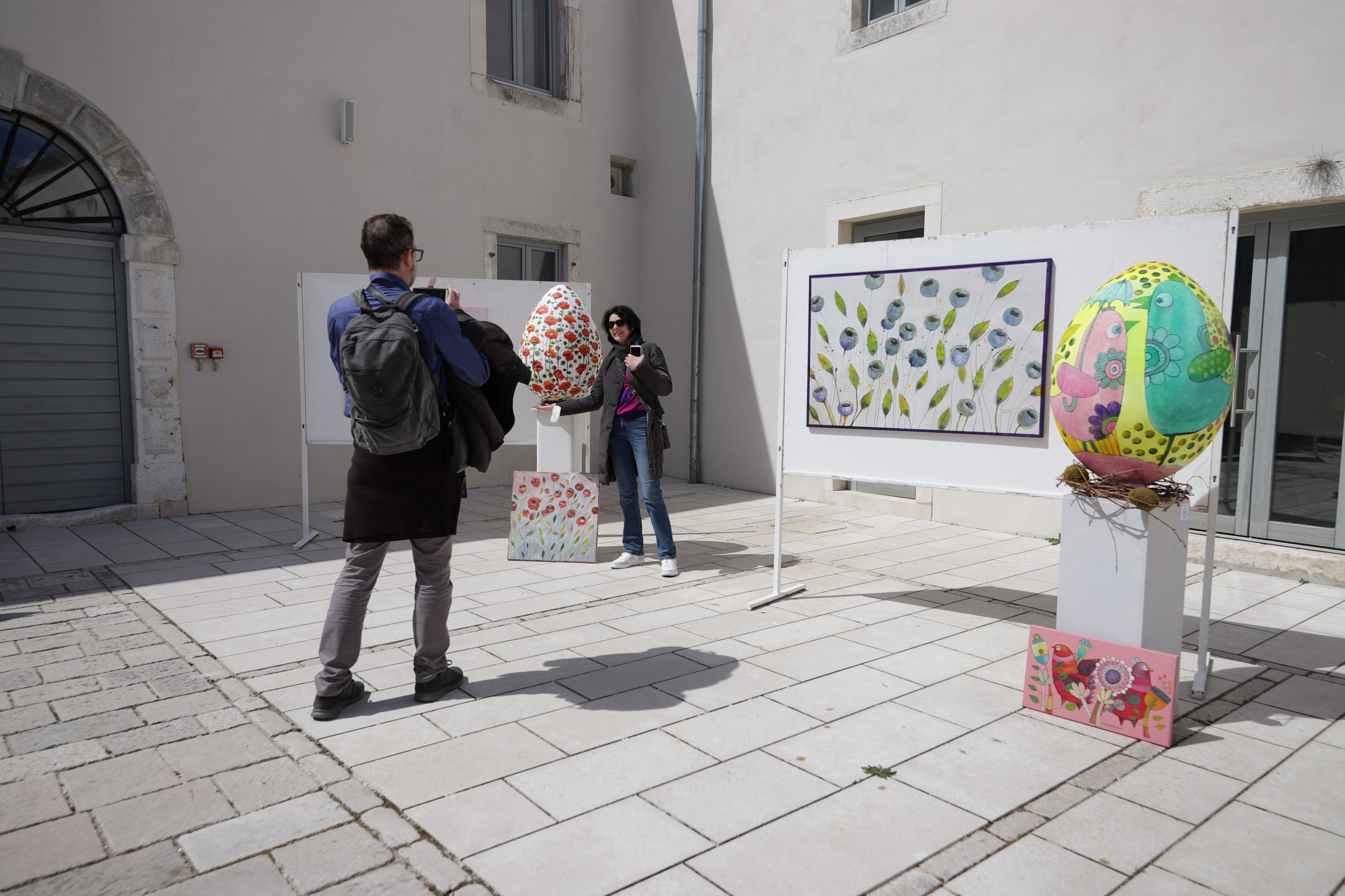 Uskrsna izložba u atriju palače Cedulin Uskrsna izložba u atriju palače Cedulin