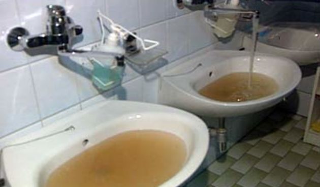 Onečišćena voda u šibenskoj bolnici (Foto: HTV)