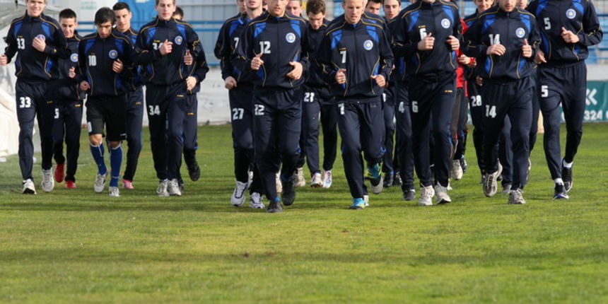 Zadar, 090112.Nogometni stadion Stanovi, prvo okupljanje nogometasa Zadra prije pocetka zimskih priprema i drugog djela HNL-a.Na fotografiji: Nogometasi Zadra odradili su svoj prvi trening u sklopu zimskih priprema.Foto: Andrija Lucic / CROPIX Zadar, 090112.Nogometni stadion Stanovi, prvo okupljanje nogometasa Zadra prije pocetka zimskih priprema i drugog djela HNL-a.Na fotografiji: Nogometasi Zadra odradili su svoj prvi trening u sklopu zimskih priprema.Foto: Andrija Lucic / CROPIX