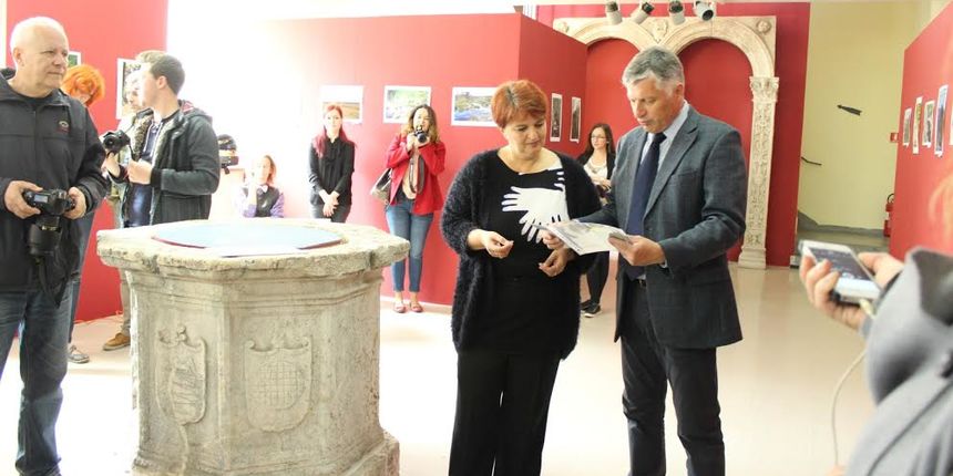 Foto Izložba u sklopu 16. Eko dana “Između mora i planina do nebeskih visina” u organizaciji Prirodoslovno-grafičke škole u Zadru Foto Izložba u sklopu 16. Eko dana “Između mora i planina do nebeskih visina” u organizaciji Prirodoslovno-grafičke škole u Zadru