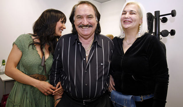 Zagreb, 190409.

Koncert Mise Kovaca u Areni Zagreb.

Na slici: Miso Kovac sa suprugom i kcerkom Ivanom

Foto: Neja Markicevic / CROPIX