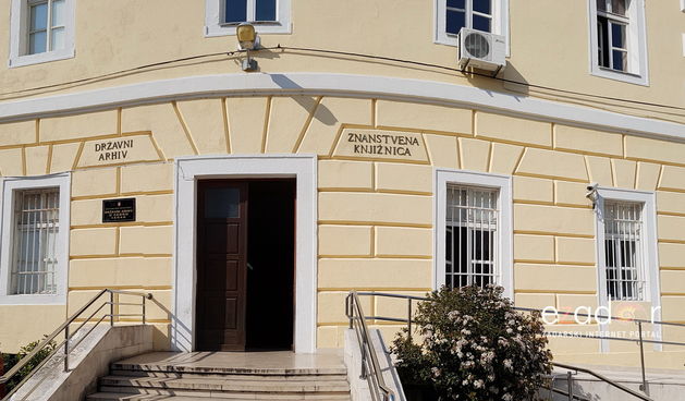 Državni arhiv i Znanstvena knjižnica u Zadru