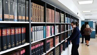 Čitaonica Znanstvene knjižnice Sveučilišta u Zadru obnovljena i opremljena prijenosnim računalima