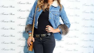 Poznavatelji vrhunske svjetske mode sada imaju razlog za još jedno modno zadovoljstvo! Svjetski poznate modne marke iz bogate TEREZA multibrand store ponude stanuju sada na novoj atraktivnoj lokaciju u samom centru grada u Importanne Galleria Poznavatelji vrhunske svjetske mode sada imaju razlog za još jedno modno zadovoljstvo! Svjetski poznate modne marke iz bogate TEREZA multibrand store ponude stanuju sada na novoj atraktivnoj lokaciju u samom centru grada u Importanne Galleria