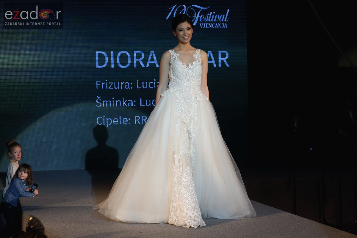10. Festival vjenčanja: Modna revija vjenčanica i revija cvijeća 5. ožujka 2017.