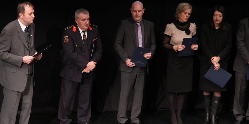 HNK Zadar: Dodjela priznanja za ”Naročiti pothvat u zaštiti i spašavanju” foto: I. Perinčić HNK Zadar: Dodjela priznanja za ”Naročiti pothvat u zaštiti i spašavanju” foto: I. Perinčić