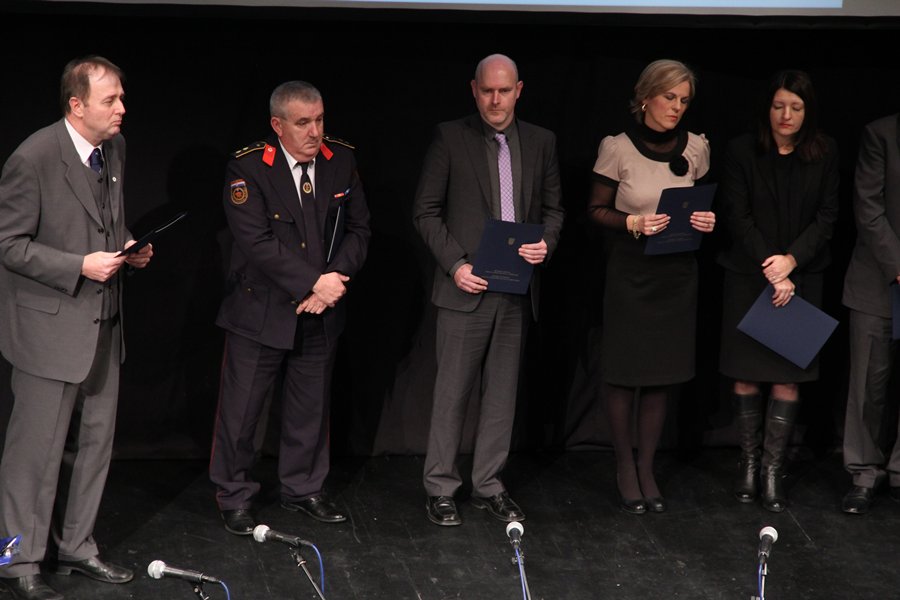 HNK Zadar: Dodjela priznanja za ”Naročiti pothvat u zaštiti i spašavanju” foto: I. Perinčić HNK Zadar: Dodjela priznanja za ”Naročiti pothvat u zaštiti i spašavanju” foto: I. Perinčić