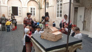 Radionica “Stari zadarski obrti” za najmlađe Zadrane, djeca iz vrtića Radionica “Stari zadarski obrti” za najmlađe Zadrane, djeca iz vrtića