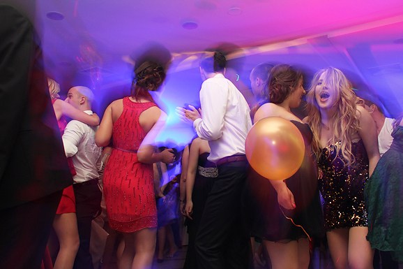 Maturalna večer gimnazije jurja barakovića (foto:Saša Čuka) Maturalna večer gimnazije jurja barakovića (foto:Saša Čuka)