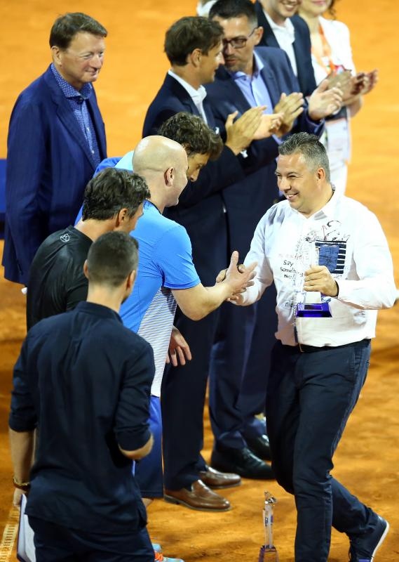 Agassi, Ferrero i Ivanišević odigrali egizibiciju u Umagu. Photo: Slavko Midzor/PIXSELL Agassi, Ferrero i Ivanišević odigrali egizibiciju u Umagu. Photo: Slavko Midzor/PIXSELL